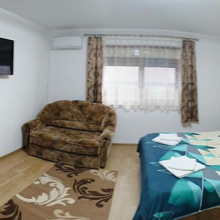 Villa Casa Luminita à Ieşelniţa Extérieur photo